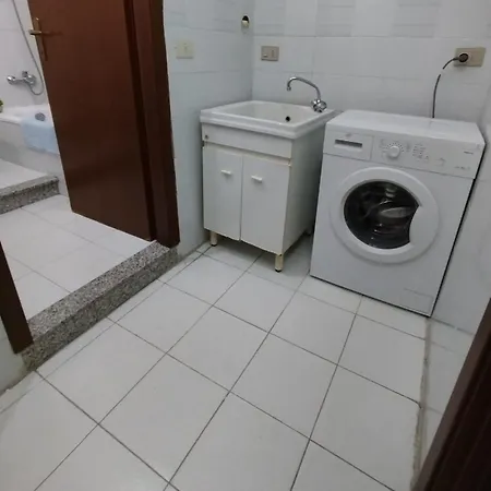Chez Moi كالياري